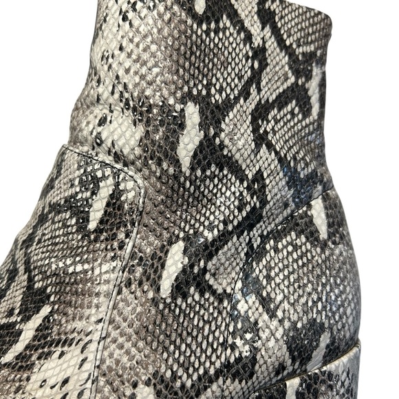 Tony Bianco Snakeskin Booties Womens Sz 8 - Picture 7 of 13